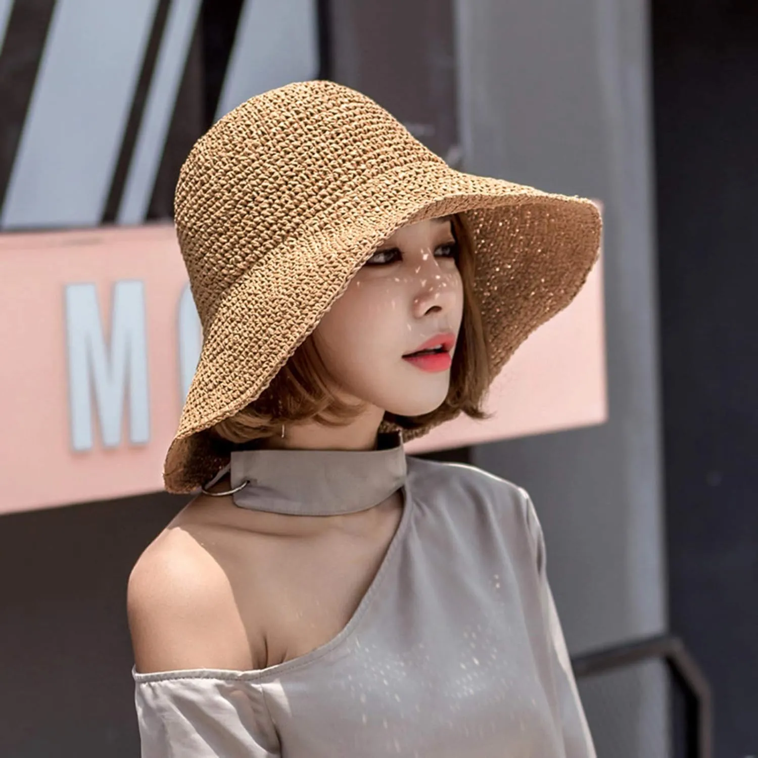 Womens Sun Straw Hat Wide Brim Summer Hat Foldable Roll up Floppy Beach Hats for Women Girl UPF 50 
