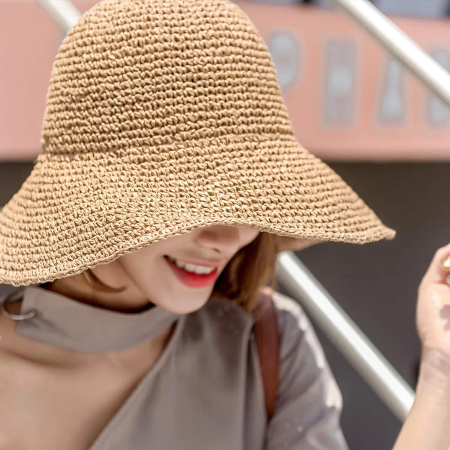 Womens Sun Straw Hat Wide Brim Summer Hat Foldable Roll up Floppy Beach Hats for Women Girl UPF 50 